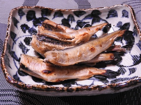 7E09C949-2F76-426B-9310-7C12A06F293A