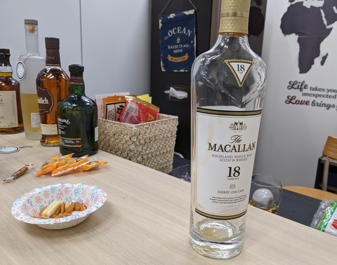 99183589-152E-4B3E-A86F-7CDB17E0CCD8