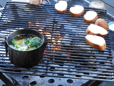 68C0A30D-B34B-4D2A-A325-70DAFEAB2027