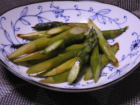 E64F768B-8DA8-4A2B-99C9-0C772B791FB0