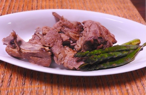 DCAB99A3-D146-421E-929A-C0FC4BEDF036