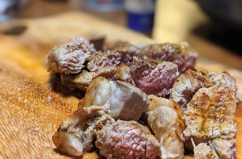 3CB18D6B-5A3F-4BD3-ACFC-1DA1B16D477C