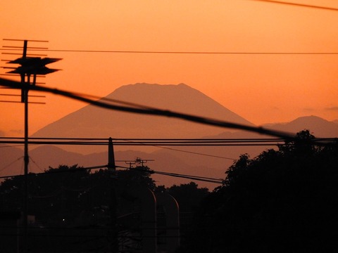 ACAE8DDB-A18F-4F26-9FAE-CB1259395982