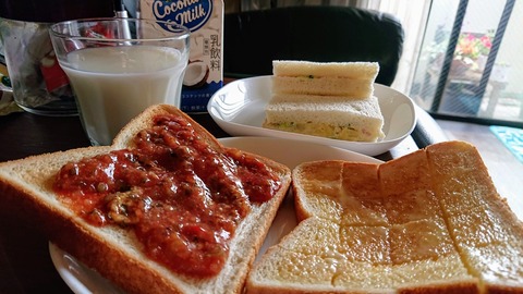 DC7A09F7-7D9B-43B0-ACD0-9A25D8EE37FE