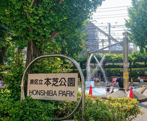 33177DAA-B1E5-4EF5-AADA-30837FDFBCA4