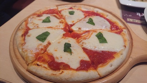 6059E354-5BEB-49A6-B9C9-BF12A980430B