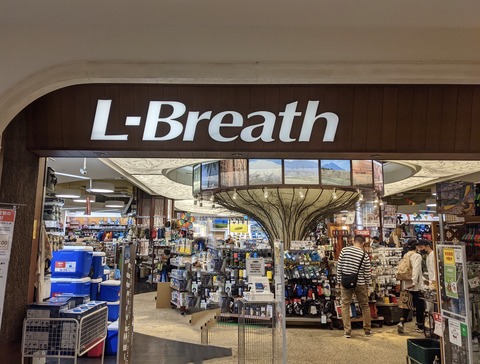 86F7E44B-15FC-4C8D-A3F0-B61A29C22C15