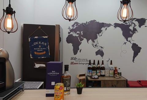 24F78180-EF53-4C92-BCBF-F5BA7B27A6EE