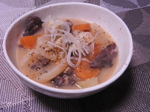 C0124BC5-9062-44C0-AA6E-C2BBD0F7C772