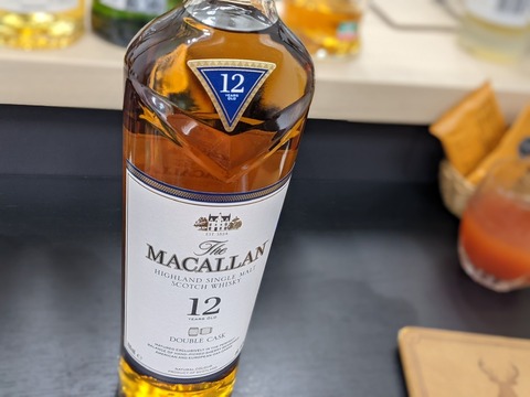 44290045-F938-4A42-965E-7E3773A50A74