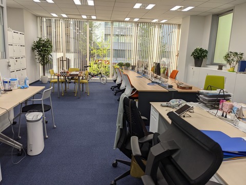 4DB452F6-03F5-441D-9D0F-81BB3CF0824F