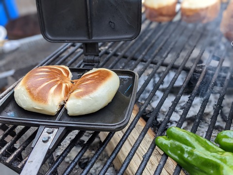 0E4A82FD-38C2-4C41-86C1-81ADD3730A5C