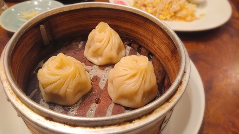 1BB69F35-5152-4BDB-8EAE-BE6DAA6E0861