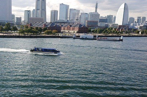 6550CE3B-0A21-46AD-8C48-87A8ABBAF9A9