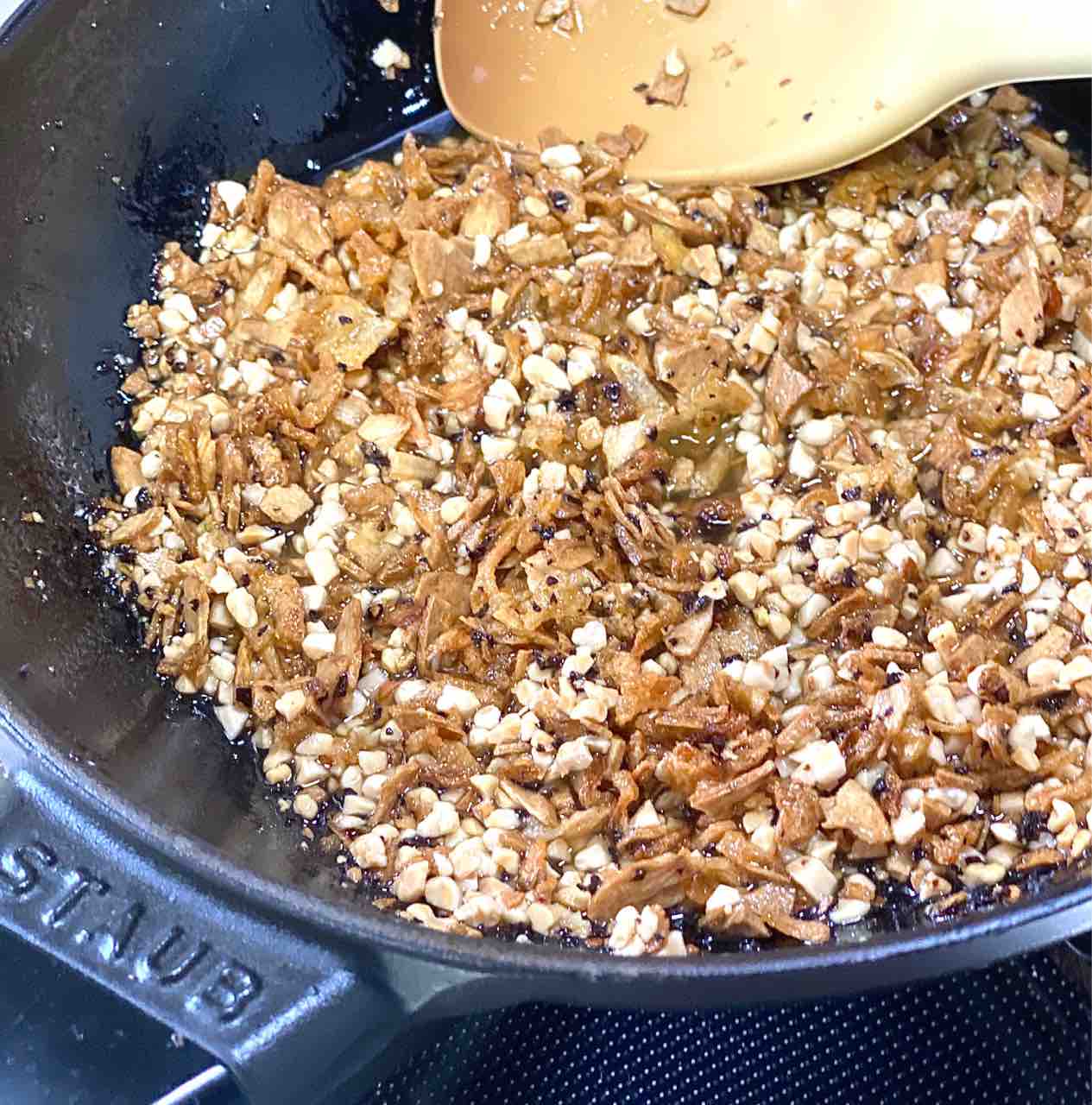 サクサクしょうゆアーモンド My Happy Time