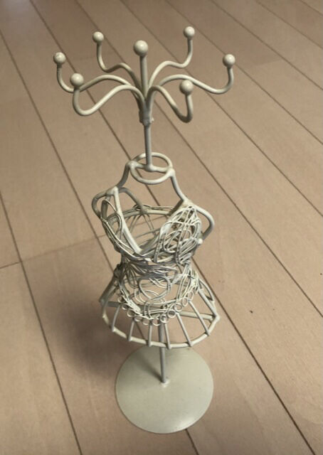 DE6FE0A0-06A8-453F-81E1-6B3A5F2B45DB