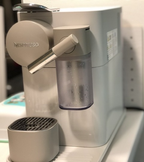 0D9D2B36-E50F-4391-B311-58D7181F7D53