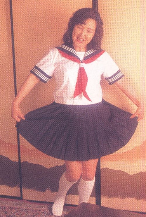 熟女セーラー服 セーラー服女装と濡れフェチ 熟女セーラー服 セーラー服女装と濡れフェチ