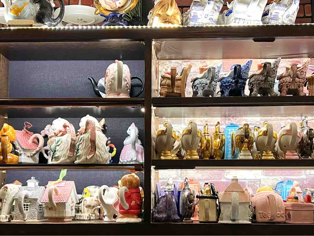 カフェ シャンソニエ アコリットでお皿も選べるケーキセット@目白 : つぎの角をまがったら