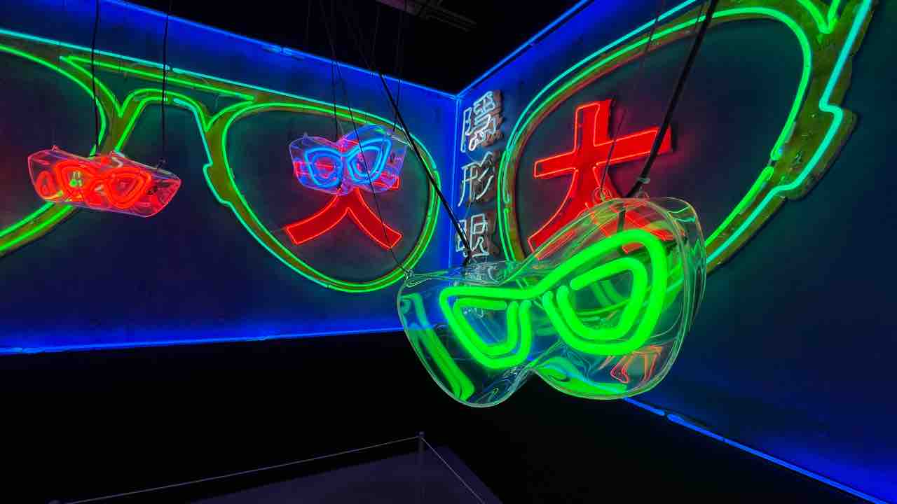かつての香港ネオンサインが集結「璀璨霓虹Luminous Neon」 - 2026.02