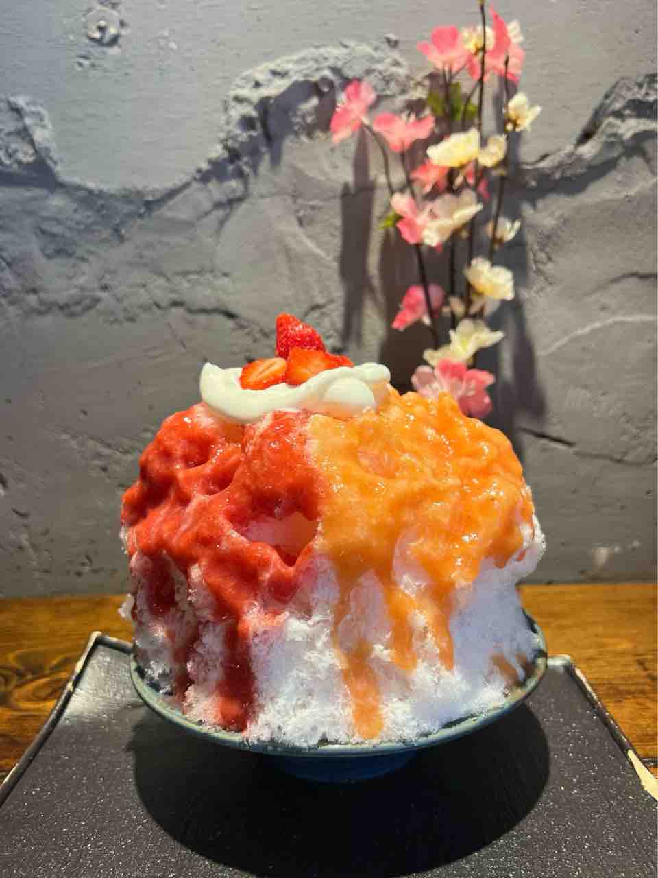 TokyoShaveIce ネコゴオリnecogoori すももといちごのかき氷@大森