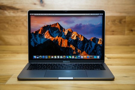 apple-macbook-pro-13-inch-2016-1765-026