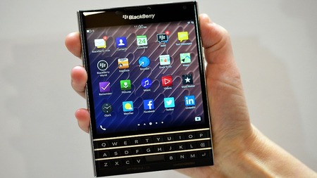 blackberry-passport1