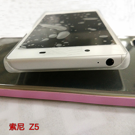sony-xperia-z5-dummy-04