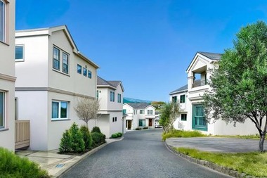 eb7464f673f4ea1b6f6e8c0af8e26380_t