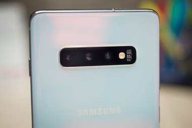 S10
