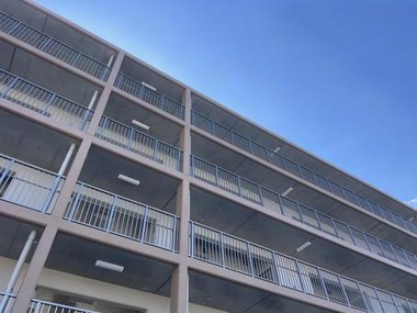 f211d18e3626c6033eae2e285e7abc82_t