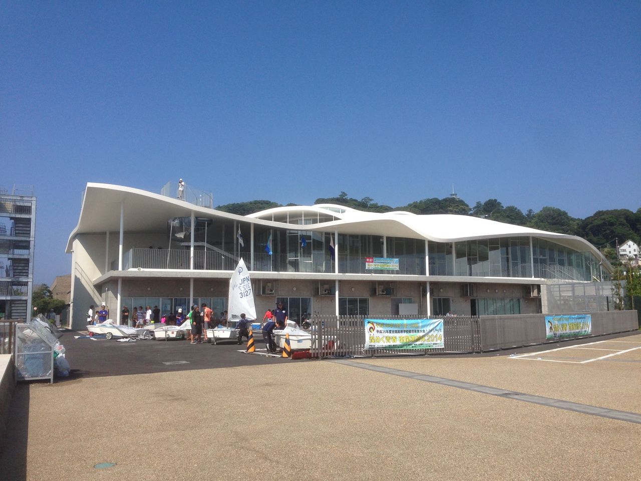 江の島ヨットハーバー アトリエ日記 江の島ヨットハーバー アトリエ日記