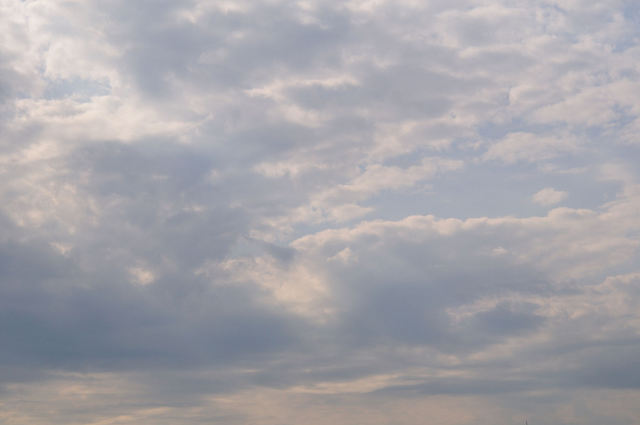 朝の空