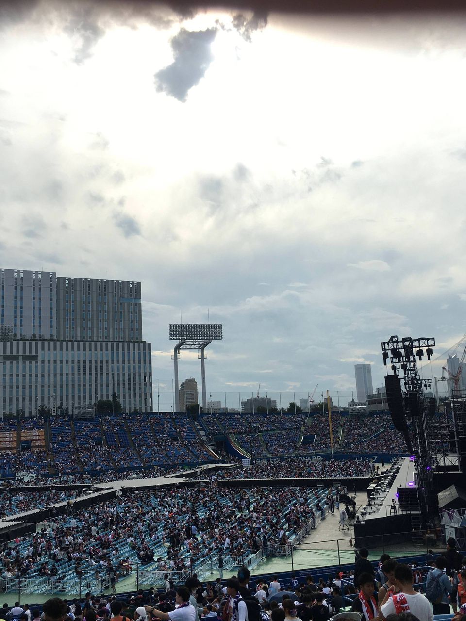 乃木坂46 明治神宮野球場の見切れ席 ステージバック席の見え方 今日の乃木坂 乃木坂46 明治神宮野球場の見切れ席 ステージバック席の見え方 今日の乃木坂