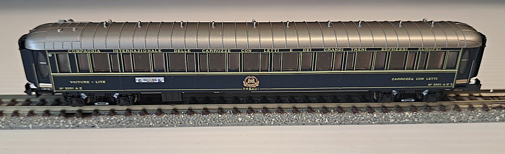 KATO-10 561 オリエントエクスプレス88から3 : 鉄道模型おもちゃ倶楽部