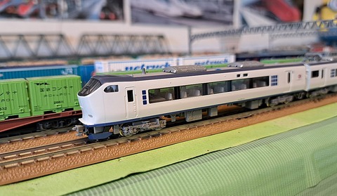 281系関西空港特急はるか6両編成から続き : 鉄道模型おもちゃ倶楽部
