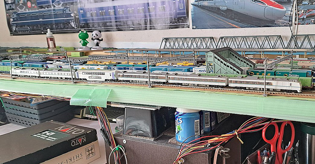 キハ183系JR北海道特急スーパーとかち6両編成から2 : 鉄道模型おもちゃ