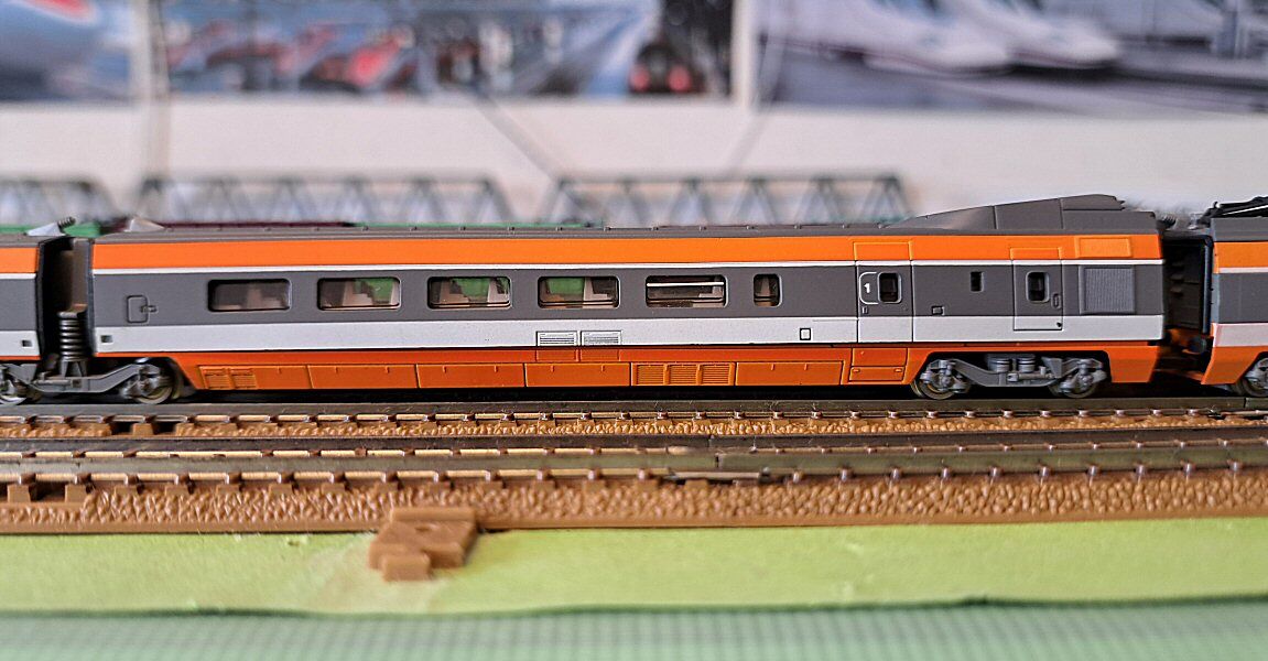 フランスTGV Sud Est（シュド・エスト）オレンジﾞ3 : 鉄道模型おもちゃ