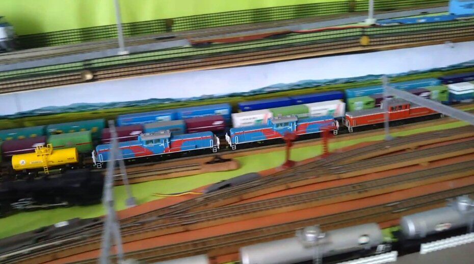 DD51ディーゼル機関車三重連から : 鉄道模型おもちゃ倶楽部