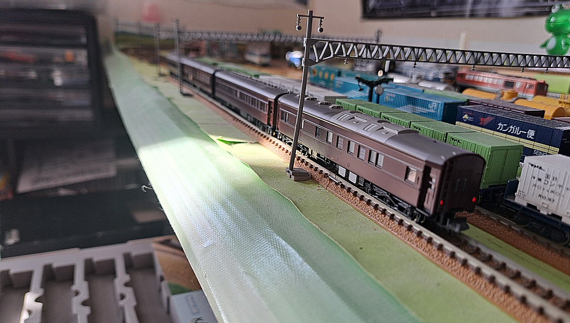 KATO 10 418 お召列車一号編成から上り : 鉄道模型おもちゃ倶楽部