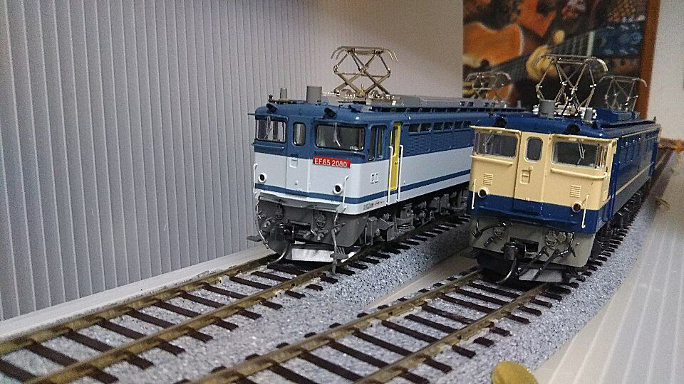 仮想鉄道塗り絵道場	  KATO-EF65電気機関車入換作業から	コメント