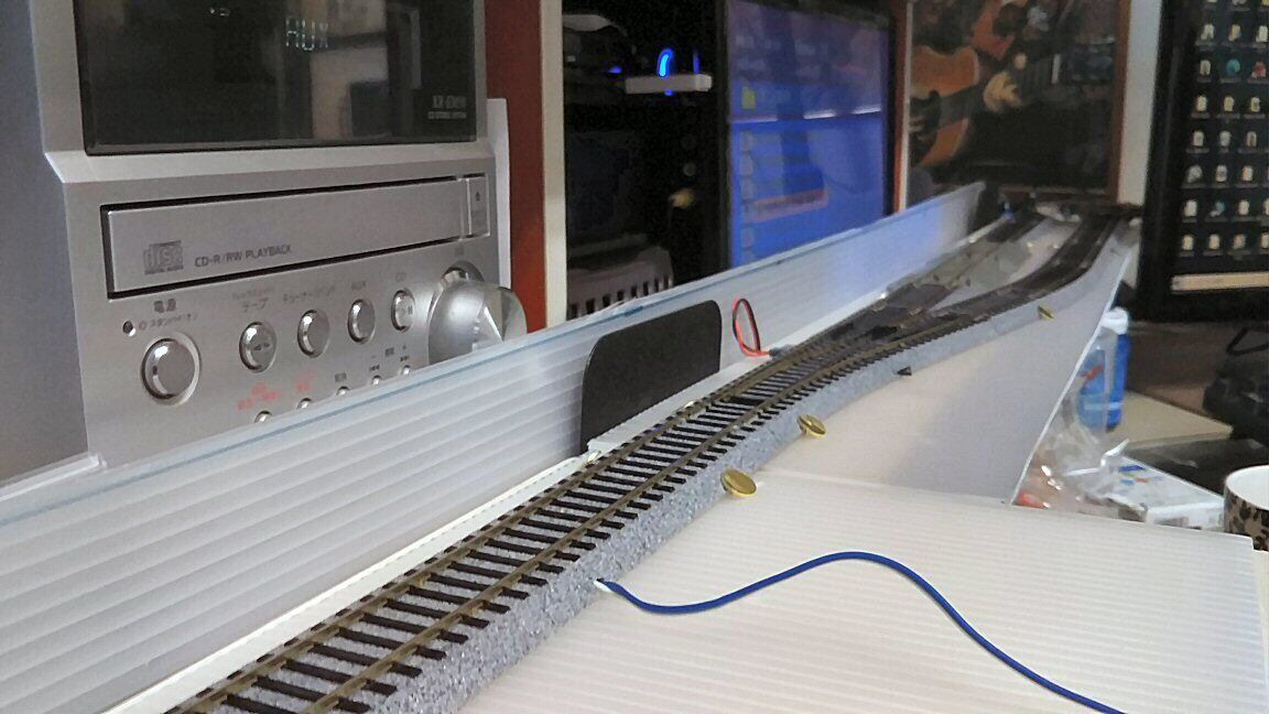 HOゲージKATO-EF510三兄弟から3 : 鉄道模型おもちゃ倶楽部