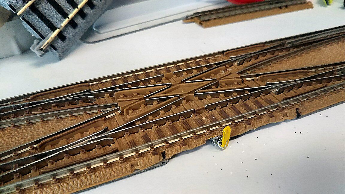 TomixNゲージクロッシングポイントから : 鉄道模型おもちゃ倶楽部