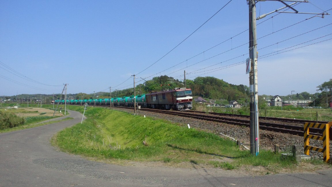EF65レインボー牽引タキ混成24両編成から : 鉄道模型おもちゃ倶楽部