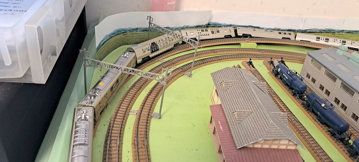 KATO-E001形TRAIN SUITE 四季島10両セットから4 : 鉄道模型おもちゃ倶楽部