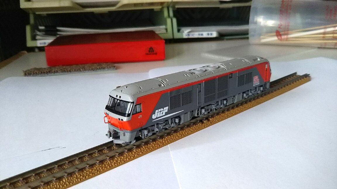 DF200ディーゼル機関車レッドベアから2 : 鉄道模型おもちゃ倶楽部