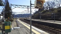 東北本線越河駅カーブホーム1