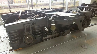 鉄博84−空気バネ台車1