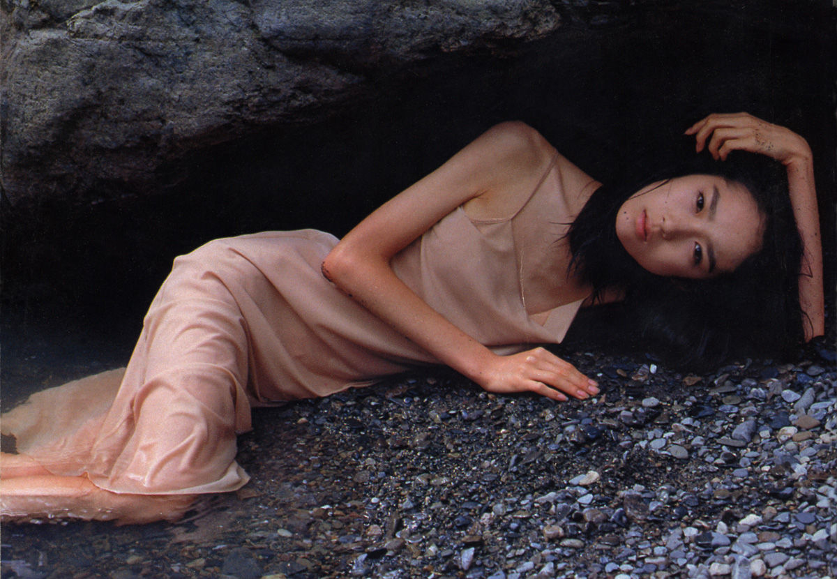 初音映莉子の画像 芸能人画像まとめブログ アイドル水着写真