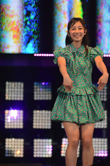 斎藤ちはる 太もも画像！美脚がたまらない！